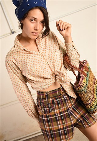VINTAGE 70S FESTIVAL PARIS CHIC SHIRT TOP WITH MOD PRINT