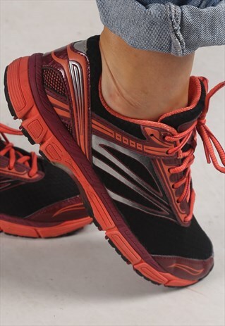 NIKE RUNNING TRAINERS UK 6 , EU 39 (DDB)