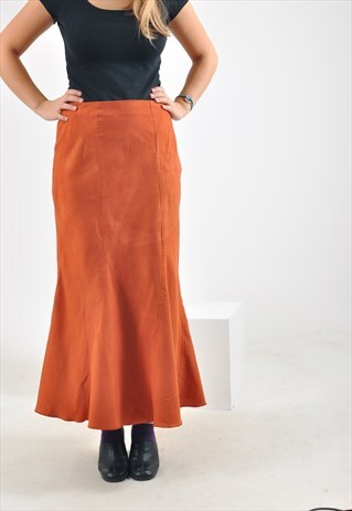 VINTAGE MAXI SKIRT IN ORANGE