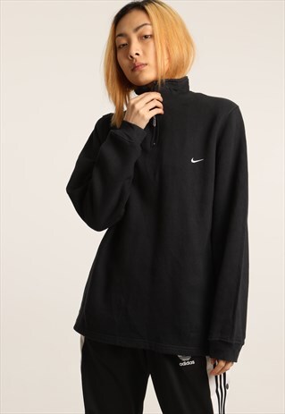 VINTAGE NIKE EMBROIDERED LOGO 1/4 ZIP SWEATSHIRT