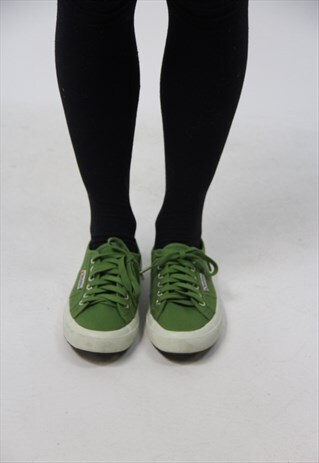 VINTAGE SUPERGA TRAINERS