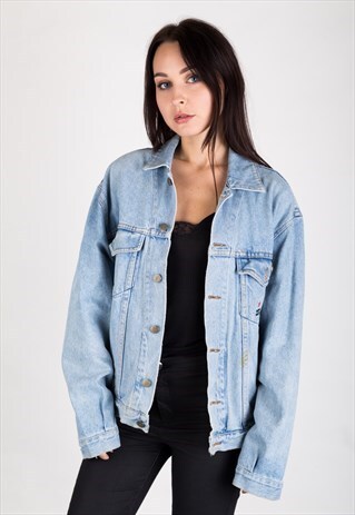 VINTAGE DENIM JACKET