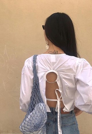 COTTON BLOUSE WITH EXPOSED CIRCLE RING BACK