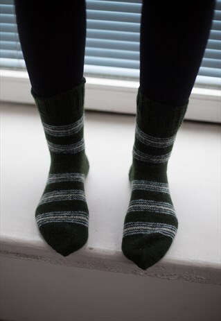 GREEN STRIPED HANDMADE KNITTED WOOL SOCKS