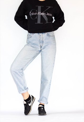 RARE 80'S SUPER HIGH WAIST LEVI MOM JEANS LONG LEG