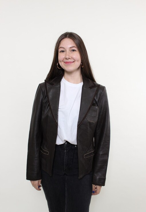 garment image