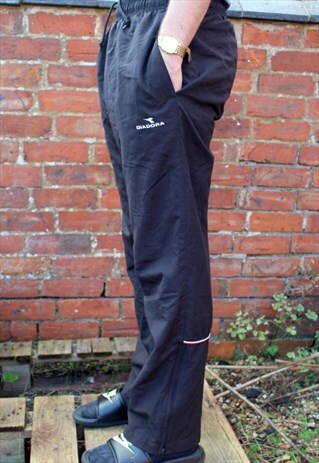 diadora tracksuit bottoms