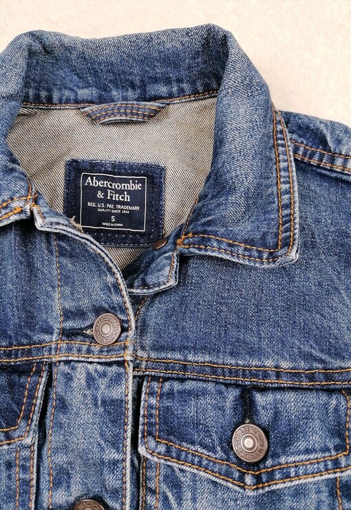 garment image