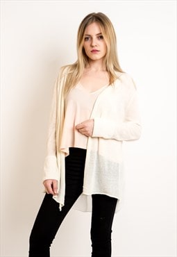 Fine knit plain white cardigan with chiffon back design 