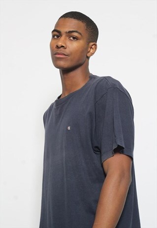 VINTAGE CHAMPION T-SHIRT