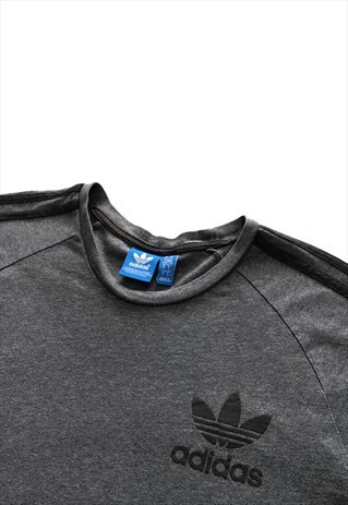 GREY ADIDAS SPELL OUT T-SHIRT