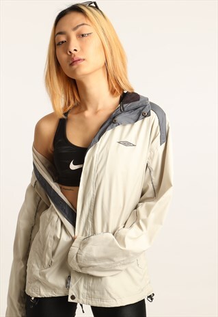 VINTAGE UMBRO LIGHTWEIGHT FESTIVAL JACKET