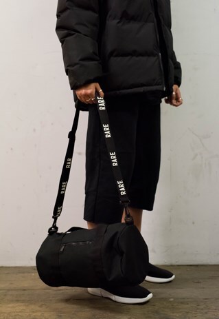 OVER THE SHOULDER BARREL BAG