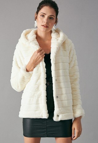 PLUSH COAT ECRU
