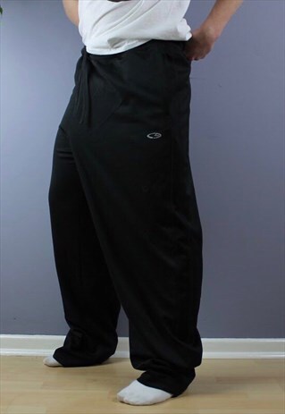 VINTAGE CHAMPION JOGGERS IN BLACK WITH EMBROIDERED LOGO