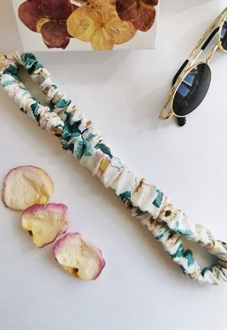 HANDMADE PASTEL WHITE BATH & SPA HAIR SECURE HEADBAND