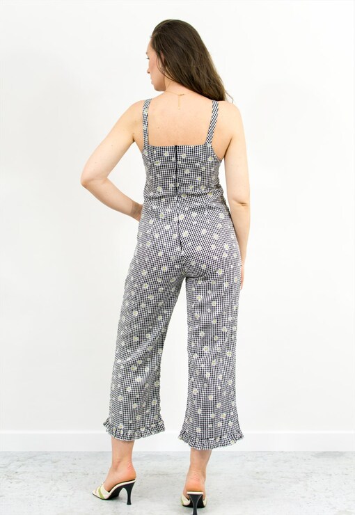 garment image
