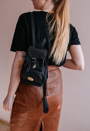 VINTAGE 90S MINI RUCKSACK