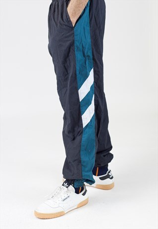 VINTAGE 90S BLACK TRACKSUIT BOTTOMS