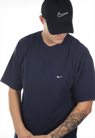 VINTAGE 90S NIKE SMALL LOGO TALL T SHIRT TEE
