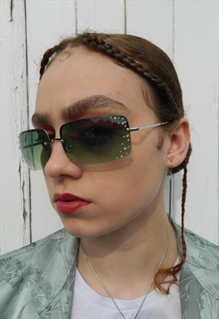 GREEN Y2K DIAMANTE SUNGLASSES