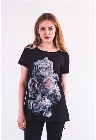 FLORAL PRINT T-SHIRT TOP IN BLACK
