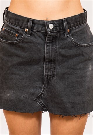 LEVI'S 505 BLACK DENIM MINI SKIRT W31 12-14