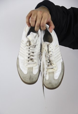 VINTAGE ADIDAS LEATHER TRAINERS