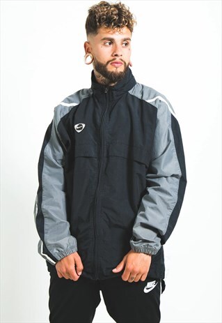 VINTAGE 80S NIKE WINDBREAKER JACKET / S2720