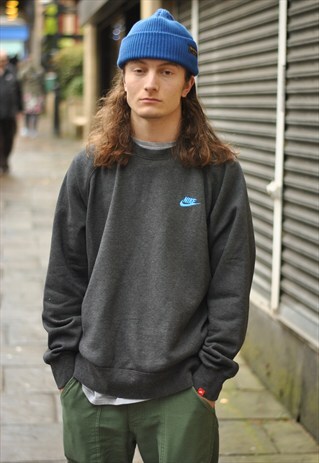 VINTAGE NIKE LOGO CREW NECK SWEATER