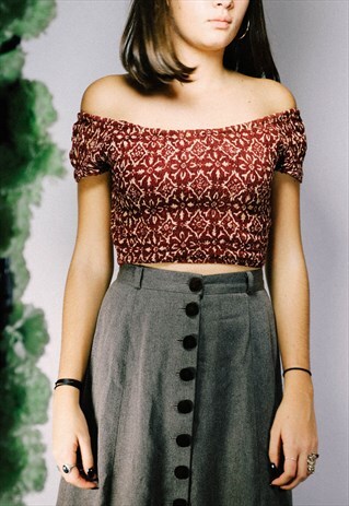 CROP TOP
