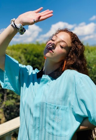 VINTAGE 80'S BLUE EMBOIDERED SUMMER SHIRT WITH BLACK COLLAR