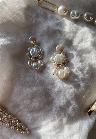 FAUX PEARL STATEMENT EARRINGS
