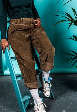 VINTAGE DOCKERS TROUSERS IN BROWN CORDUROY WITH HIGH-WAIST
