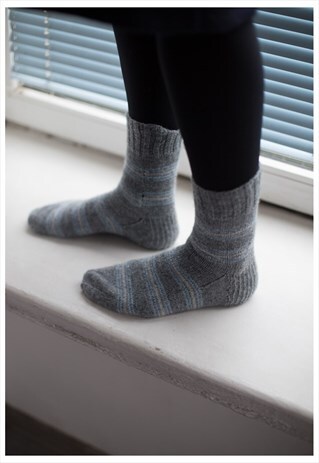 GREY STRIPED HANDMADE KNITTED WOOL SOCKS