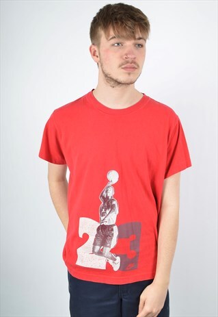VINTAGE NIKE JORDAN T-SHIRT RED