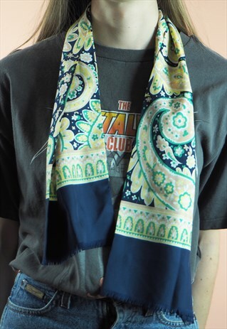 VINTAGE NAVY PAISLEY SCARF