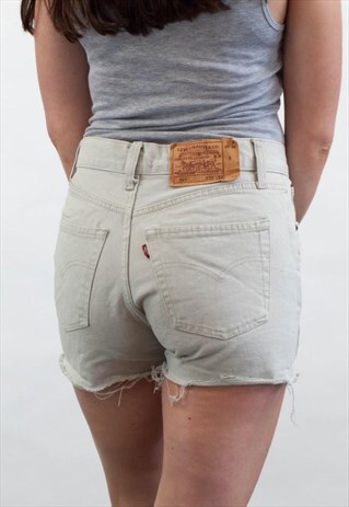 VINTAGE LEVIS 501 DENIM SHORTS