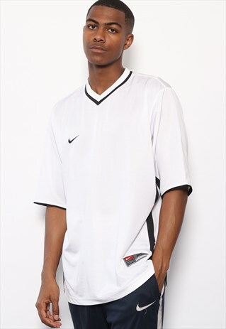 VINTAGE NIKE LOGO SPORTS T-SHIRT WHITE