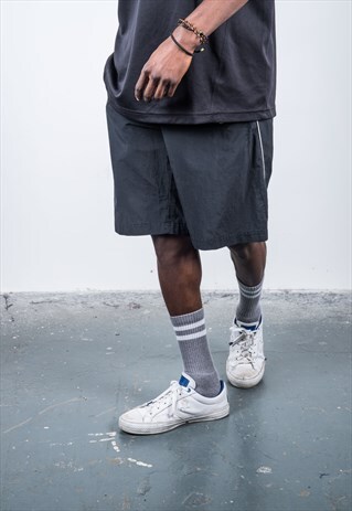 VINTAGE 1990S BLACK NIKE SPORTS SHORTS