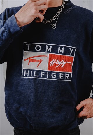 Vintage Tommy Hilfiger sweatshirt 