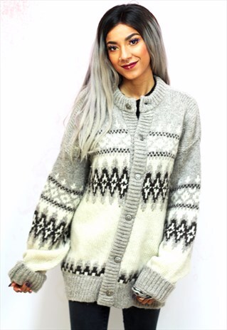 1980S VINTAGE GREY AND CREAM ICELANDIC WOOL KNIT CARDIGAN