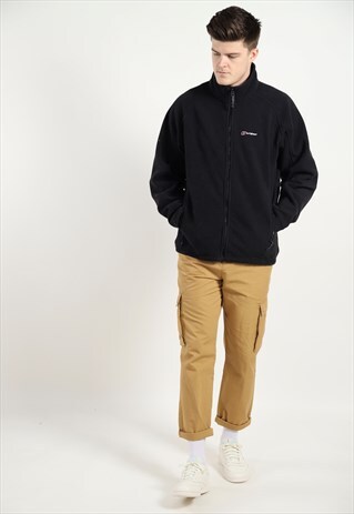 VINTAGE BERGHAUS SMALL LOGO ZIP UP FLEECE BLACK