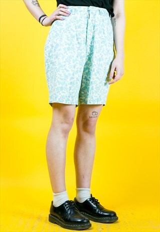 VINTAGE 90S FLORAL HIGH WAISTED SHORTS