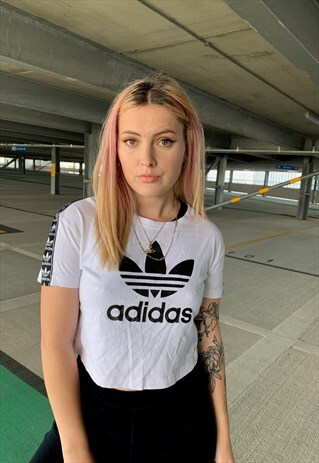 VINTAGE ADIDAS TREFOIL RIBBON CROPPED T-SHIRT