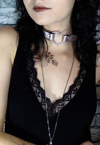 90'S SOFT GRUNGE ADJUSTABLE LEATHER METALLIC HEART CHOKER
