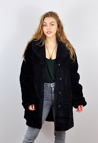 VINTAGE '90S BLACK FAUX FUR TEDDY COAT