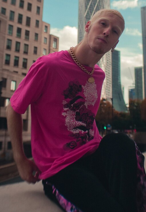garment image