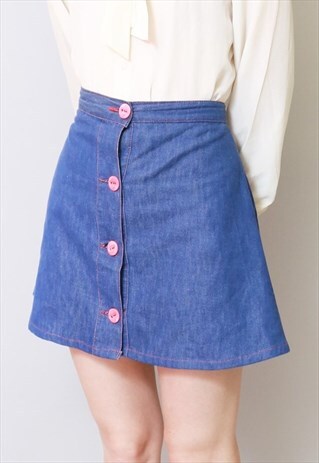 VINTAGE 1970'S BLUE COTTON MINI PINK BUTTON FRONT SKIRT.