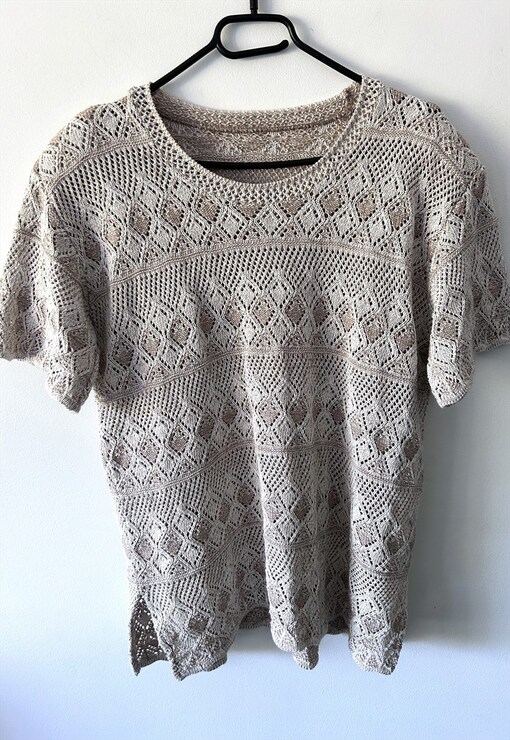garment image